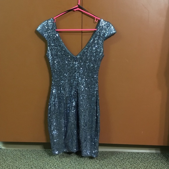 Sexy cute bodycon homecoming dress - Picture 2 of 4