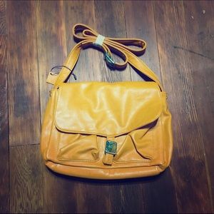 Cross body bag