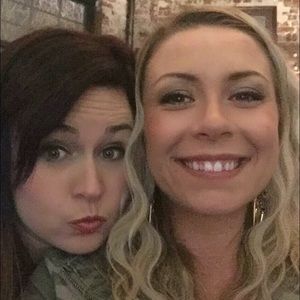 Meet your Posher, Savannah