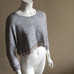 Girly grey cropped sweater