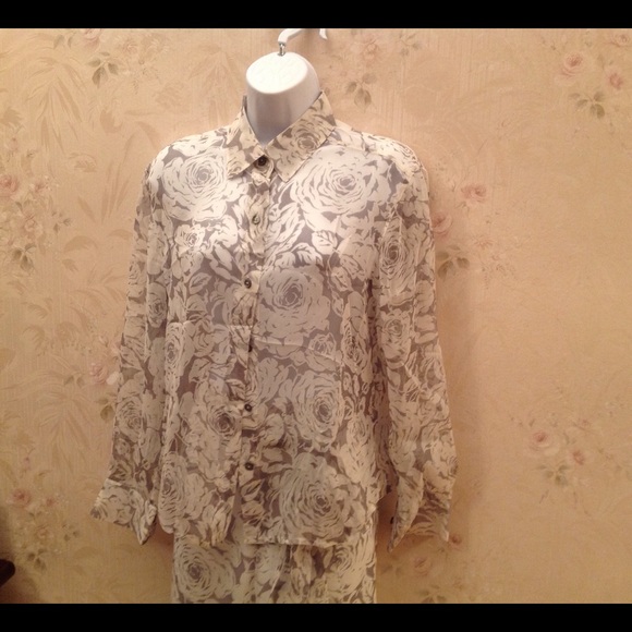 Ellen Tracy silk blouse size 8P