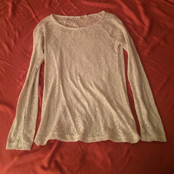 WHITE LACE LONG SLEEVE BLOUSE