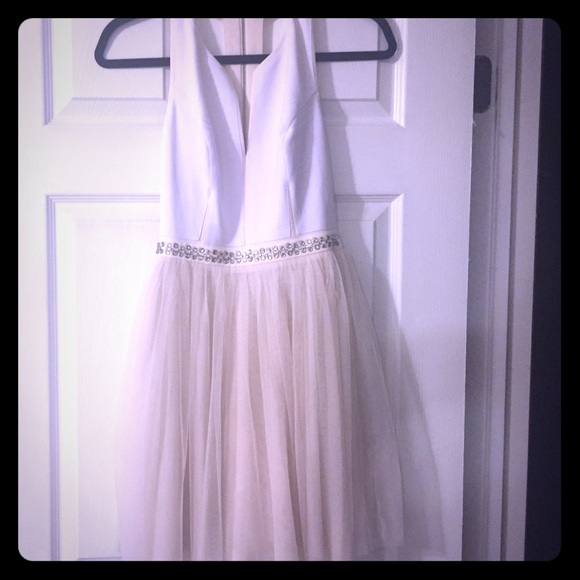 white and beige en creme tulle skirt dress.