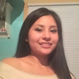 Meet your Posher, Mirella