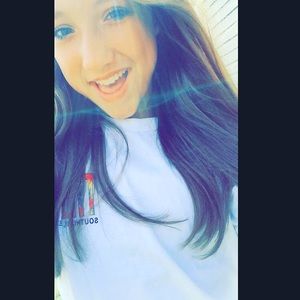 Meet your Posher, Carley