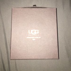 UGG sheepskin conditioning kit