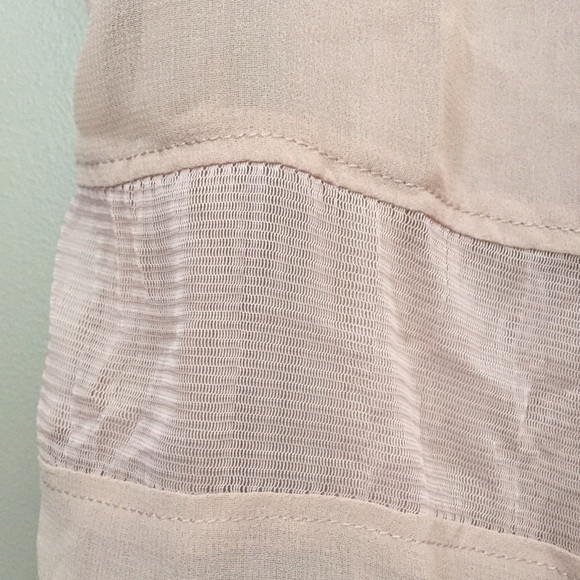 Hello Miss Sheer Blush Top NWOT - Picture 3 of 3