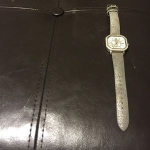 Relic watch. Reduced to $10 till midnight only