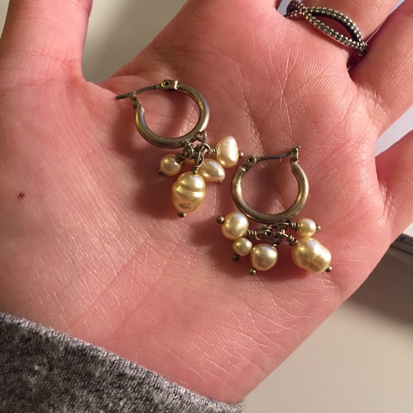 Authentic Freshwater Pearl Cluster Earrings - Picture 1 of 3