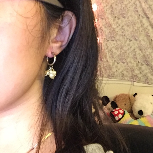 Authentic Freshwater Pearl Cluster Earrings - Picture 2 of 3