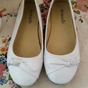 White flats