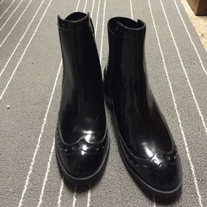 Black Zara boots