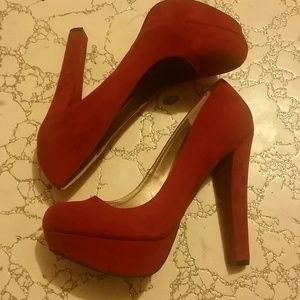 NWOT Red high heels