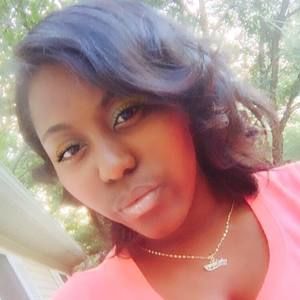 Meet your Posher, Lynette