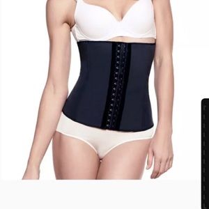 Waist trainer