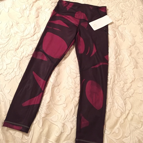 Lululemon All-Sport Crop
