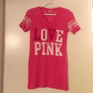 VS t shirt