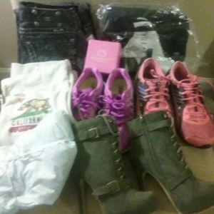 @mrbrownwifey....Converse..