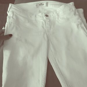 White skinny jeans