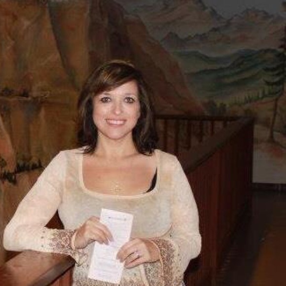 Miss Lela, welcome to my closet ❤️