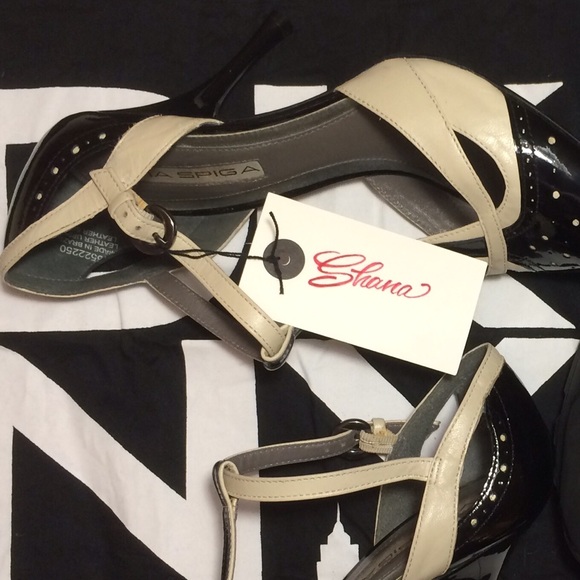 Shipping - Picture 2 of 3