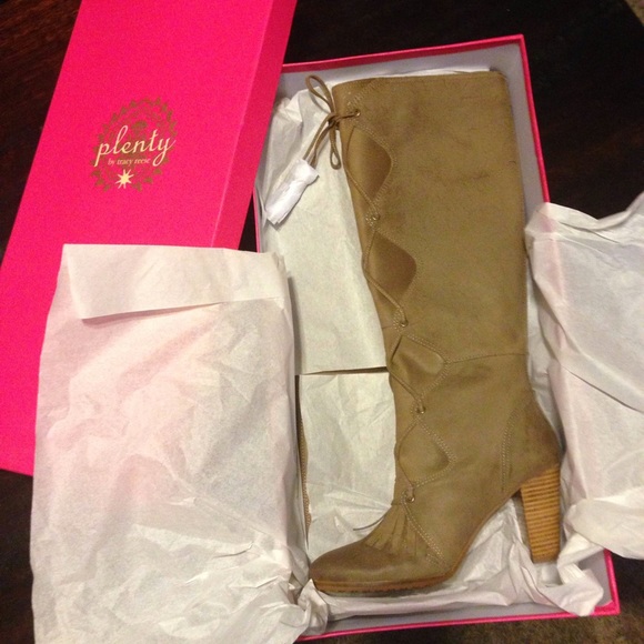 Plenty by Tracy Reese Alexia Boot 39 1/2 Taupe