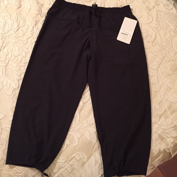 Lululemon Step Lively Crop