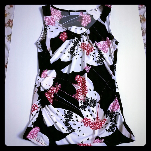 Sleeveless Floral Top