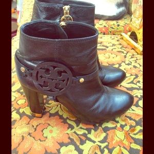 Tory Burch Shoe Boots