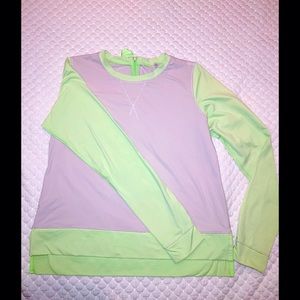 Lululemon warn up crew!