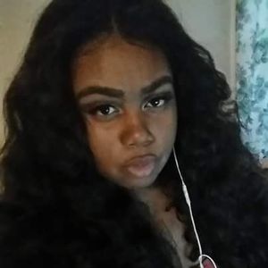 Meet your Posher, Titiana
