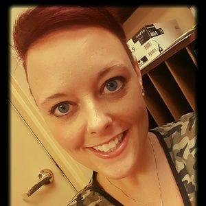 Meet your Posher, Steff