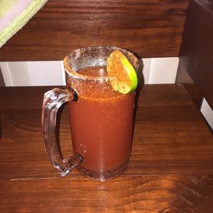 Meet your Posher, Adelina