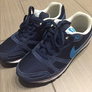 Men's Navy Blue Nike Air Waffle Trainer