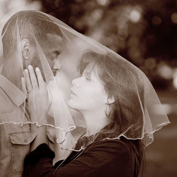 Meet your Posher, Sydni - Picture 2 of 3