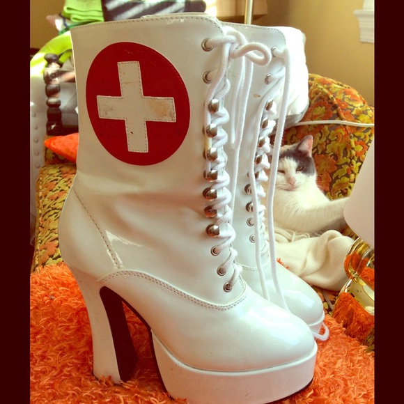 Nurse platform Lace Up Boots