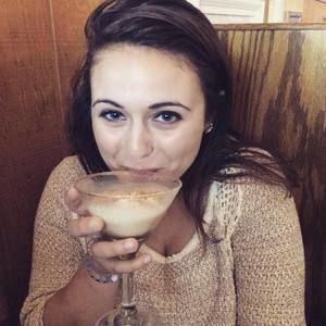 Meet your Posher, Kendra