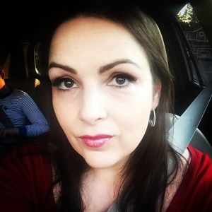 Meet your Posher, Ramona