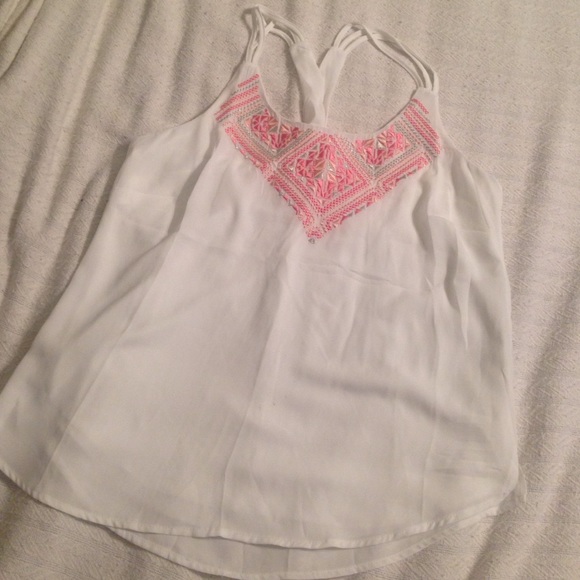 Maurices Tops - White Flowy top