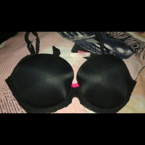 PinkVS pushup bra