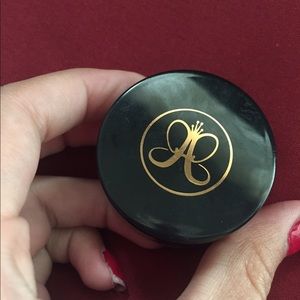 Dipbrow in medium brown Anastasia