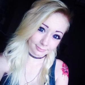 Meet your Posher, Kylee