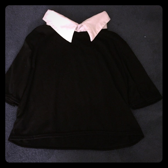 black crop top