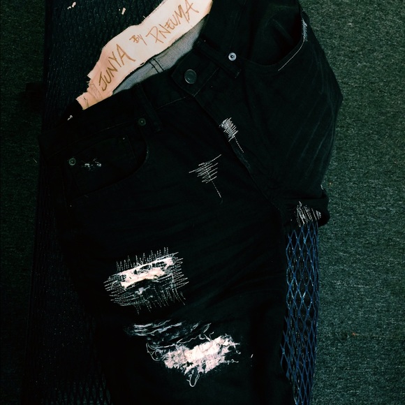 Distressed Denim - Picture 3 of 3