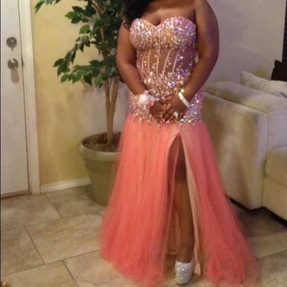 Elegant Coral Prom Dress - Picture 1 of 1