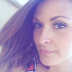 Meet your Posher, Elvira