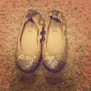 Simply Vera Wang sparkly flats