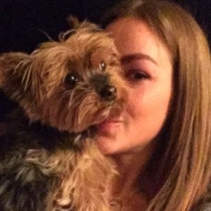 Meet your Posher, Lauren