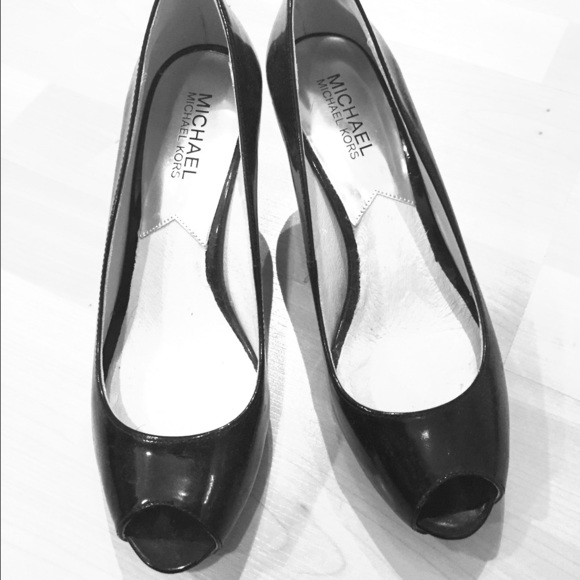 Michael Kors Peep Toe - Picture 1 of 4