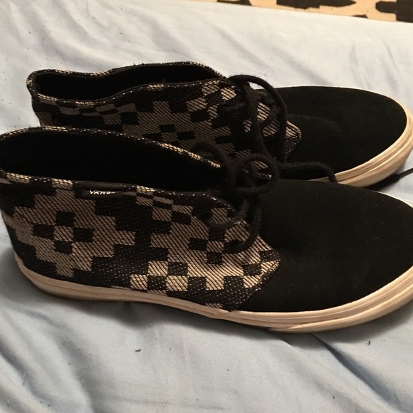 Vans - Picture 2 of 3